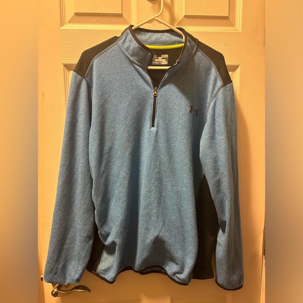 Mens Under Armour sweatshirt